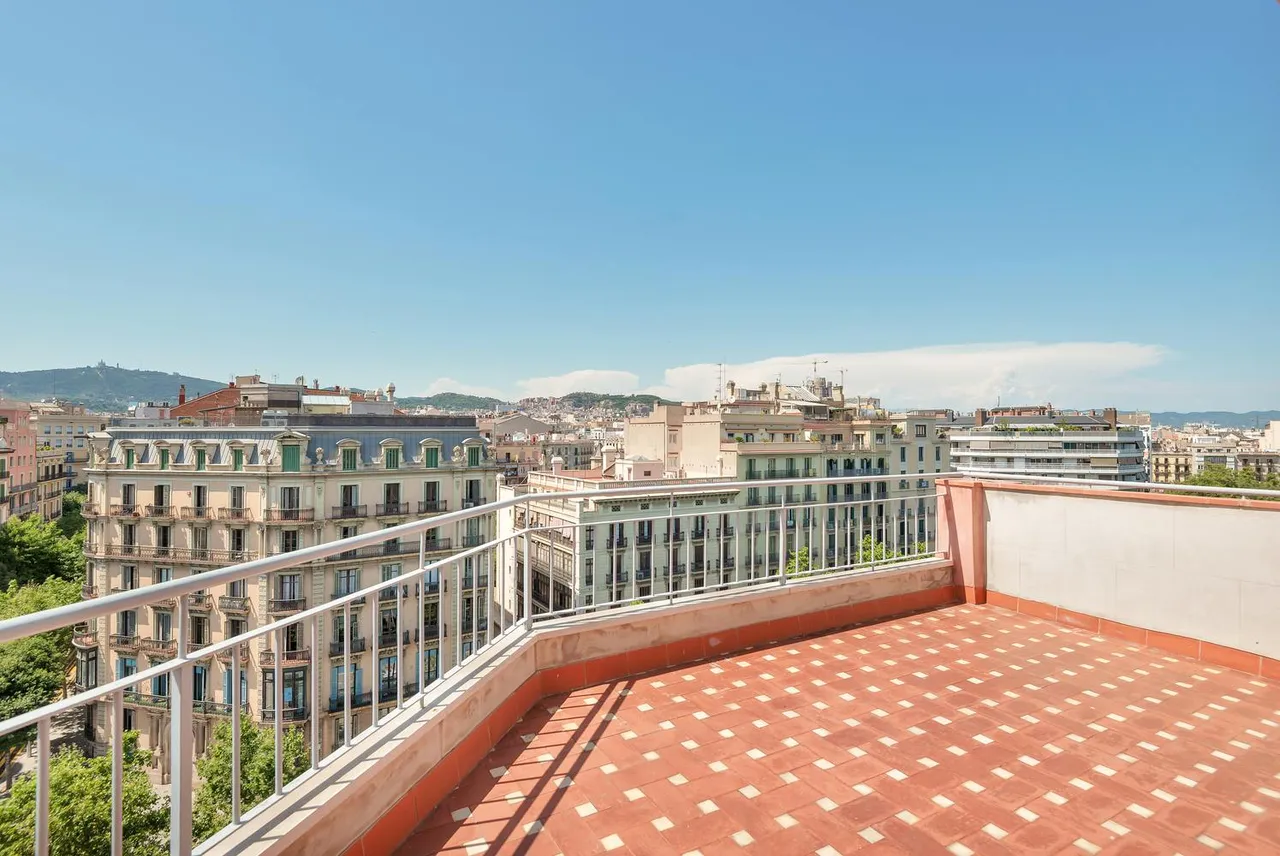living - Ático de 91m² con 18m² terraza en venta en Eixample Derecho - gallery - 7