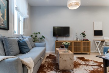 living - Piso de 53m² en alquiler en Castellana, Madrid - featured