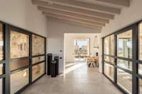 living - Casa rural de 556m² con 165m² terraza en venta en Santanyí - gallery thumbnail - 5
