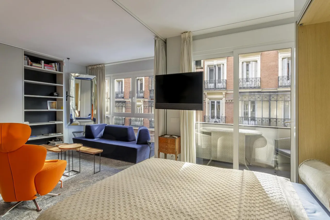 living - Piso de 55m² en venta en Jerónimos, Madrid - gallery - 4