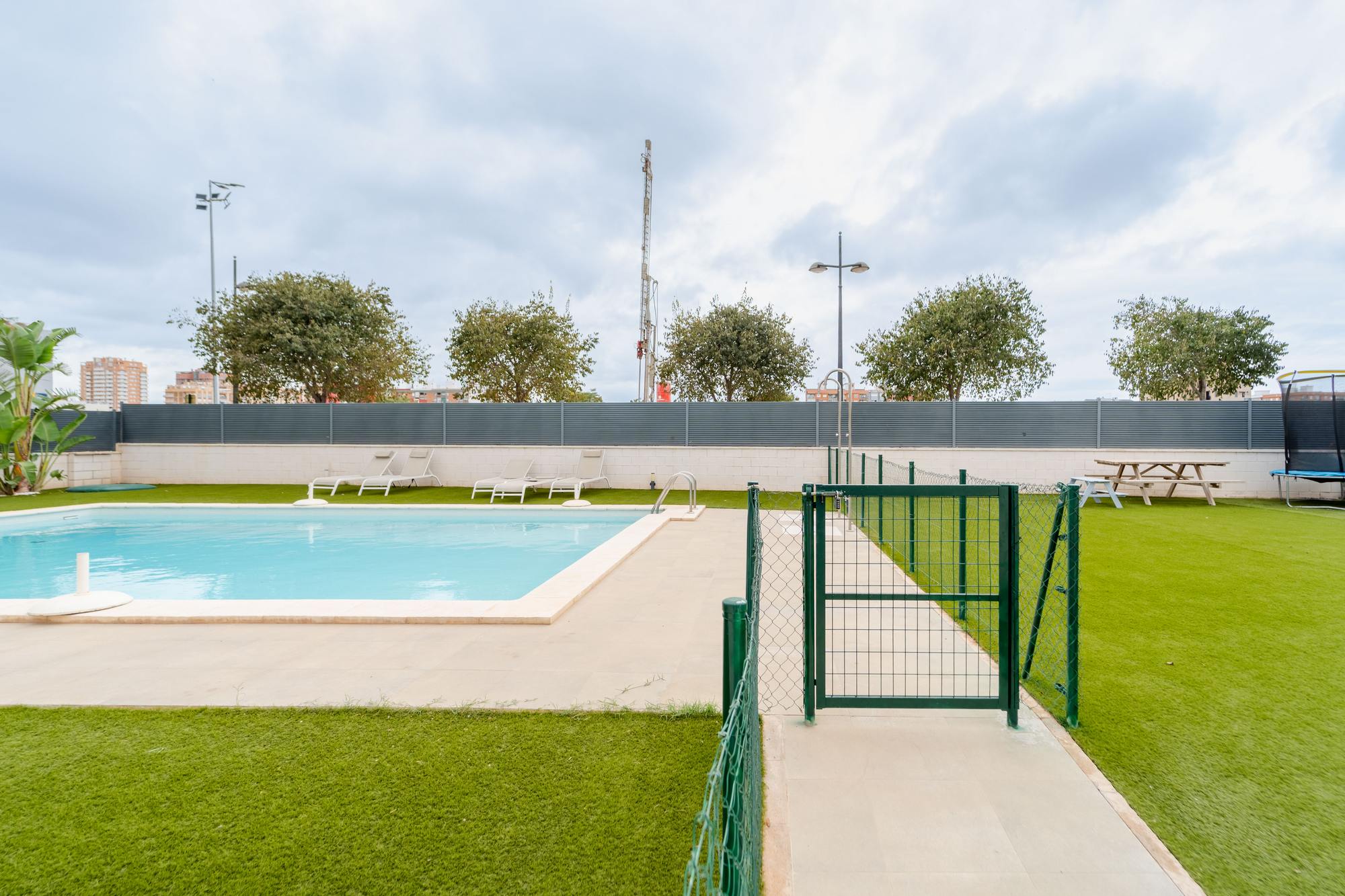 living - 160m² house / villa for sale in Valencia Region, Valencia - gallery thumbnail - 6