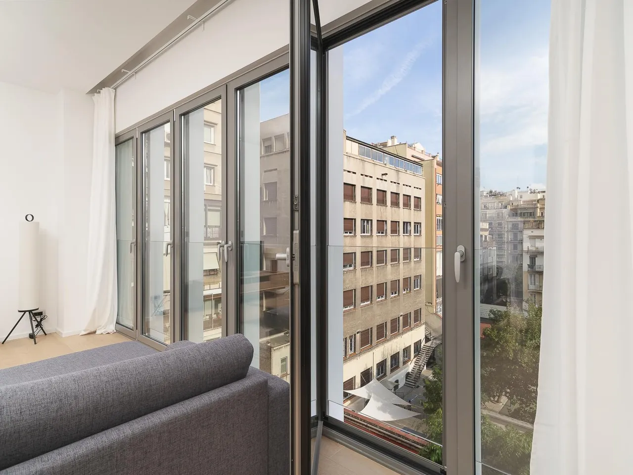 living - 93m² apartment for sale in Eixample Left, Barcelona - gallery - 10