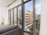 living - Piso de 93m² en venta en Eixample Izquierdo, Barcelona - gallery thumbnail - 10