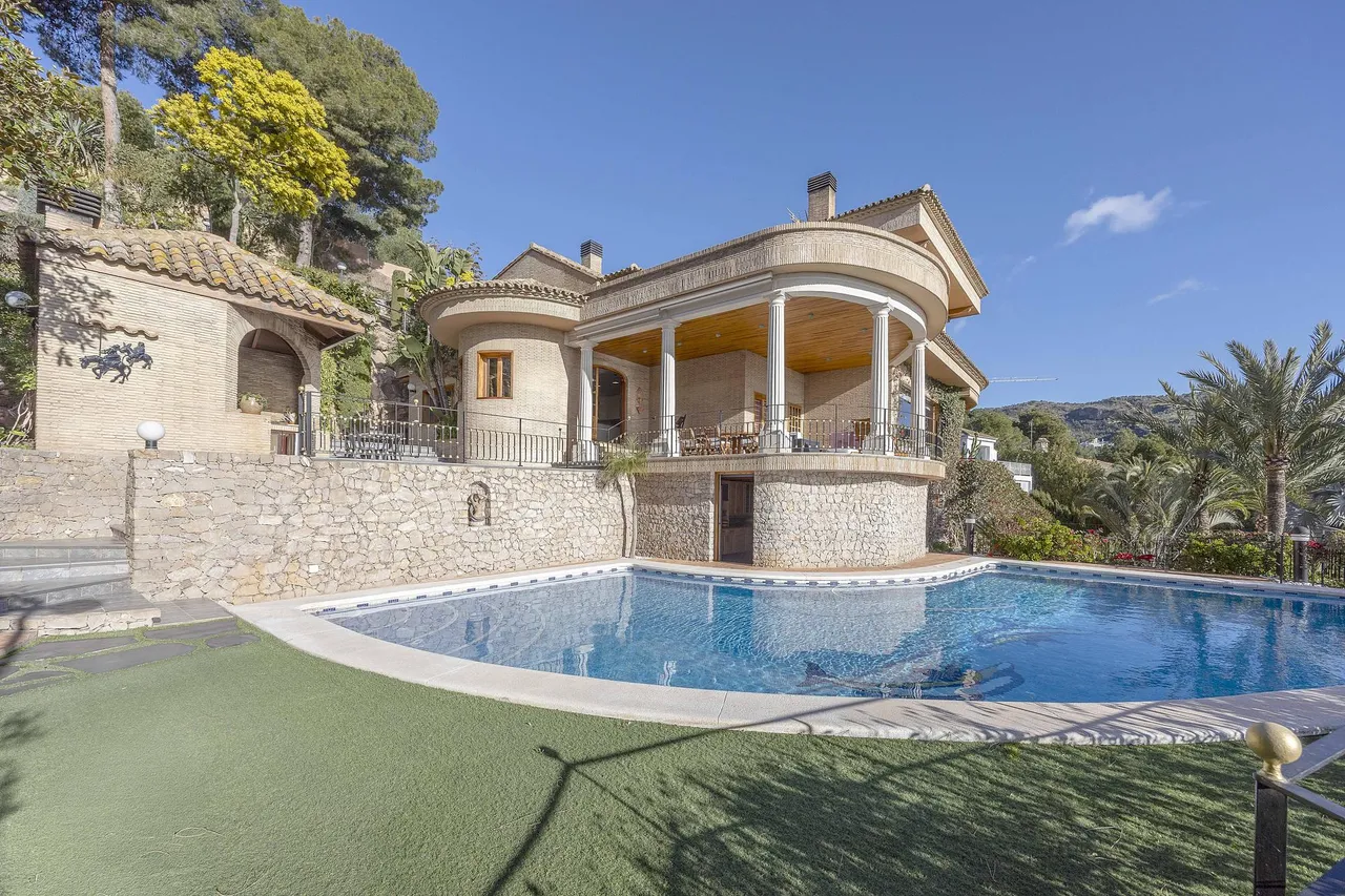 living - 724m² house / villa for sale in Los Monasterios, Valencia - gallery - 5