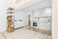 living - 90m² apartment for sale in Gótico, Barcelona - gallery thumbnail - 5
