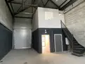 logistics - Activités / Bureaux À Louer - gallery thumbnail - 4
