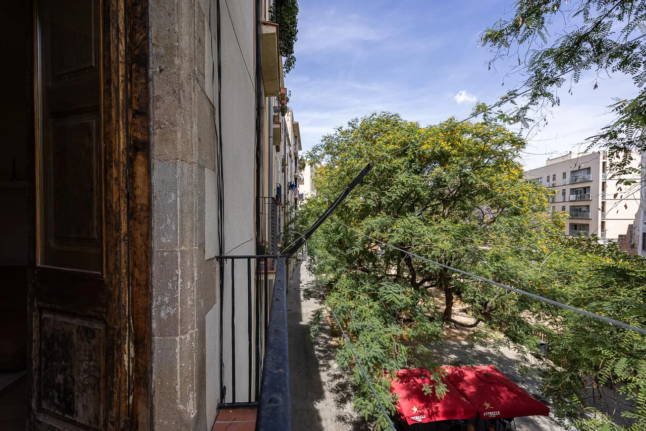 living - Piso de 42m² en venta en El Born, Barcelona - gallery - 2