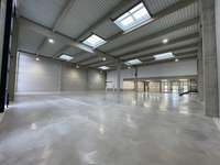 logistics - Activités / Bureaux À Louer - gallery thumbnail - 4