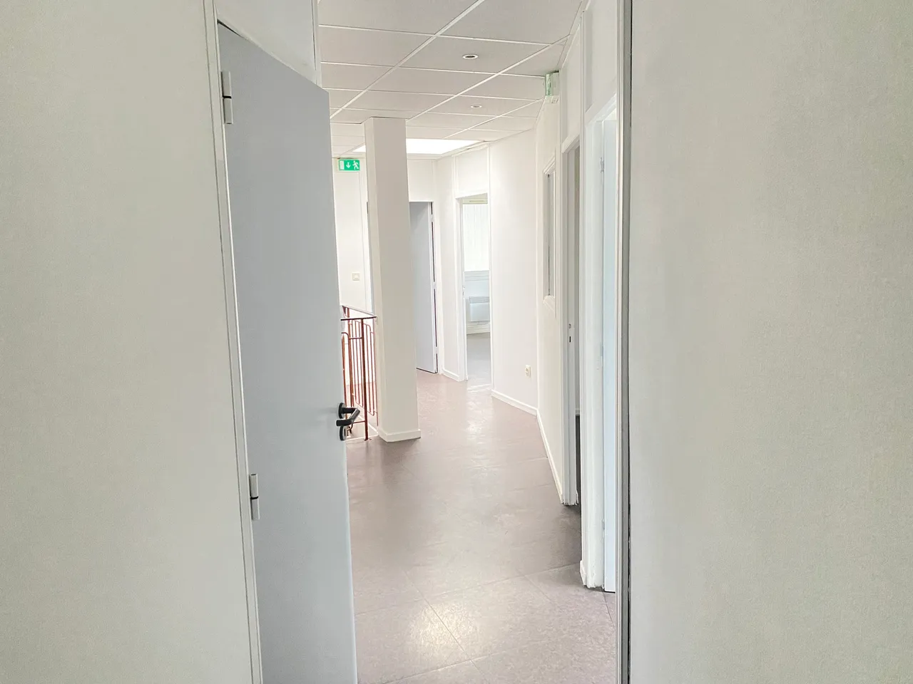 office - Bureaux À Louer - gallery - 10
