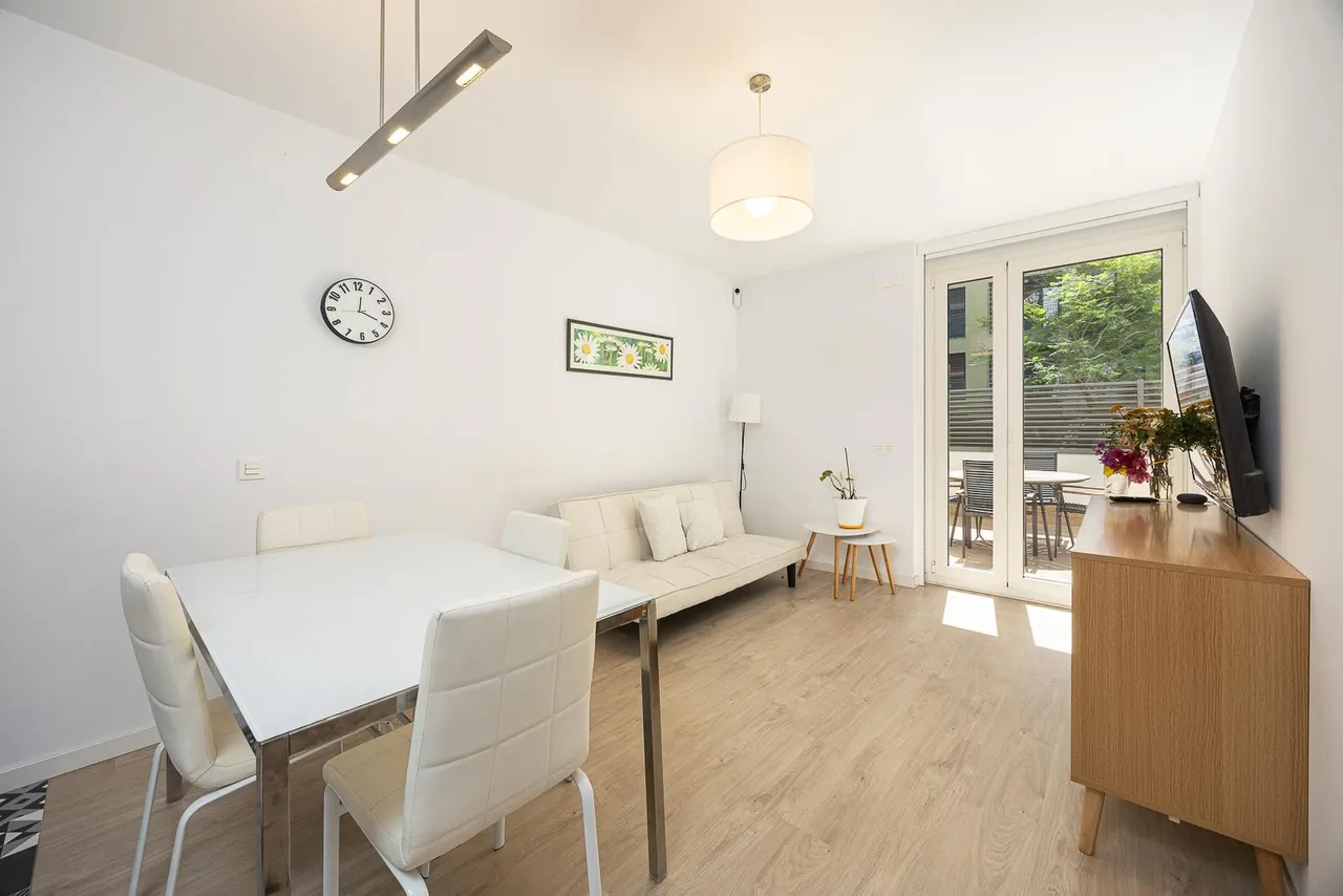 living - Piso de 88m² con 20m² terraza en venta en Poblenou - gallery - 4