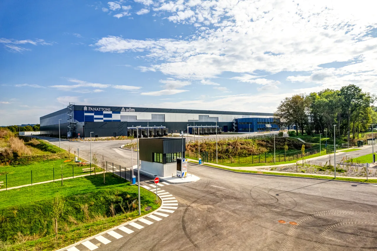 logistics - Logistics Warehouse For Rent - gallery - 10