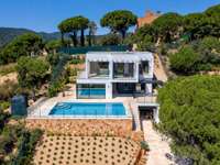 living - Casa / villa de 260m² en venta en Lloret de Mar - gallery thumbnail - 1