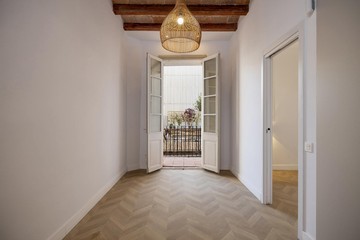 living - 78m² apartment with 41m² terrace for sale in Gràcia - featured