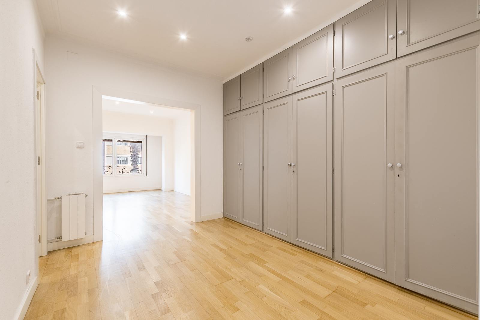 living - 138m² apartment for sale in El Putxet, Barcelona - gallery thumbnail - 8