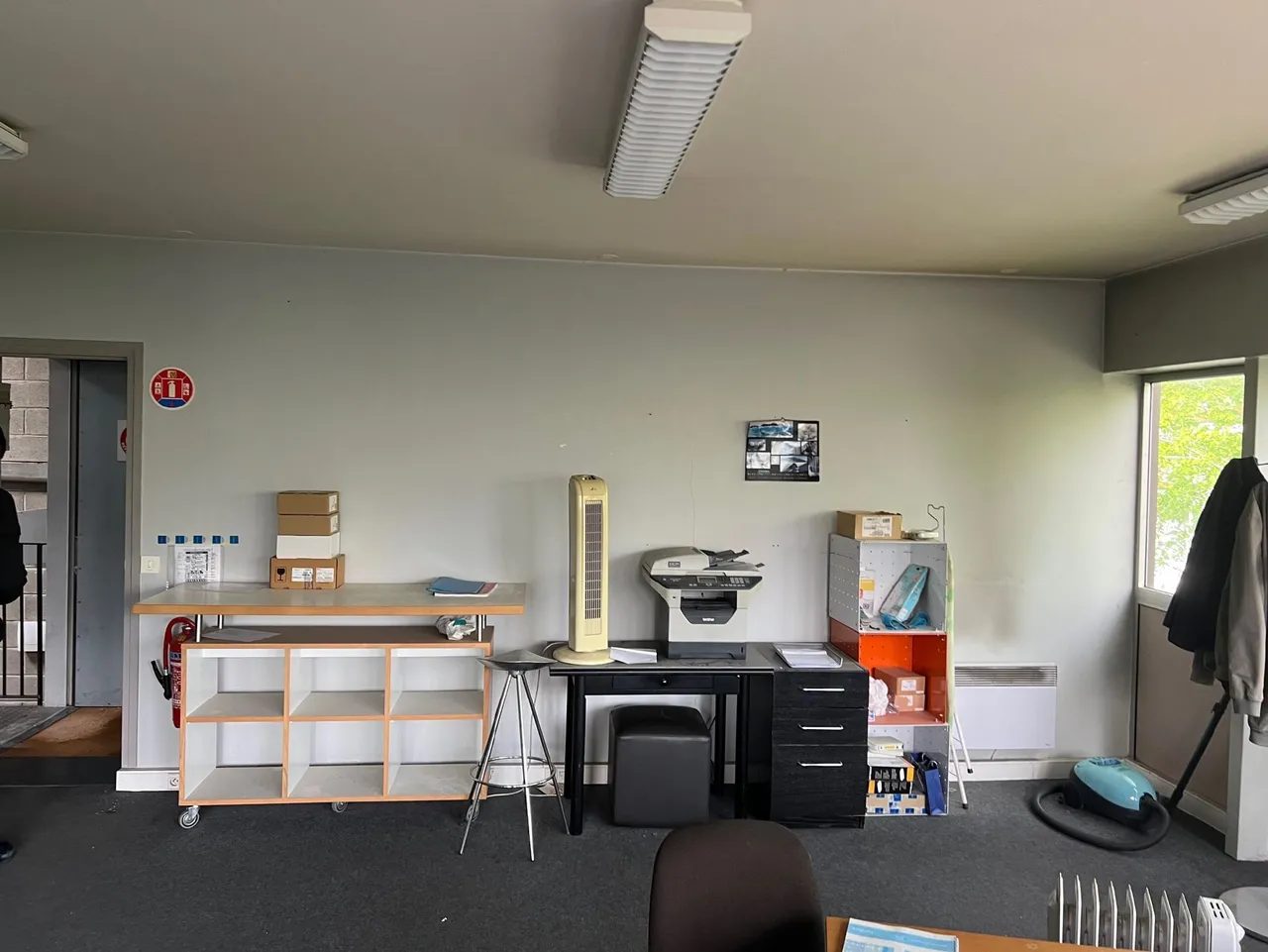 logistics - Light Industrial Premises / Offices For Rent - gallery - 10