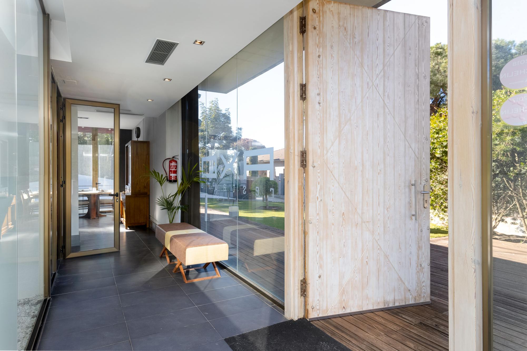 living - Casa / villa de 459m² en venta en Cabrils, Barcelona - gallery thumbnail - 7