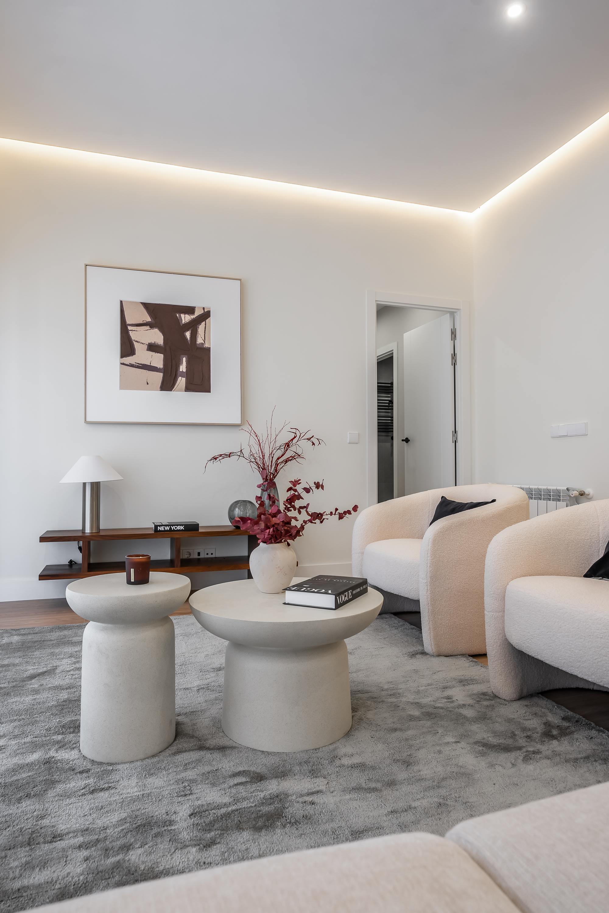 living - 159m² apartment for sale in Berruguete, Madrid - gallery thumbnail - 2