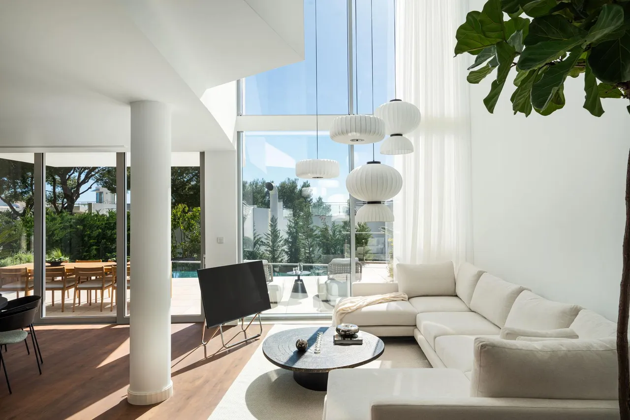 living - 486m² house / villa with 268m² terrace for sale in Sierra Blanca - gallery - 4
