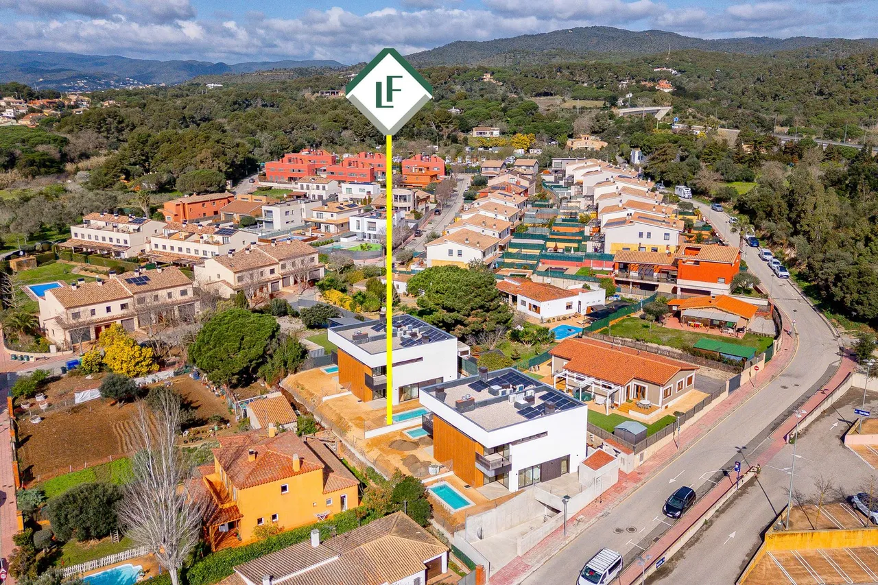 living - 258m² house / villa with 151m² garden for sale in Palamós - gallery - 2