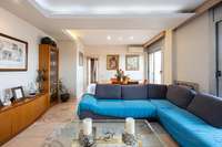 living - Piso de 107m² con 117m² terraza en venta en Eixample Izquierdo - gallery thumbnail - 3