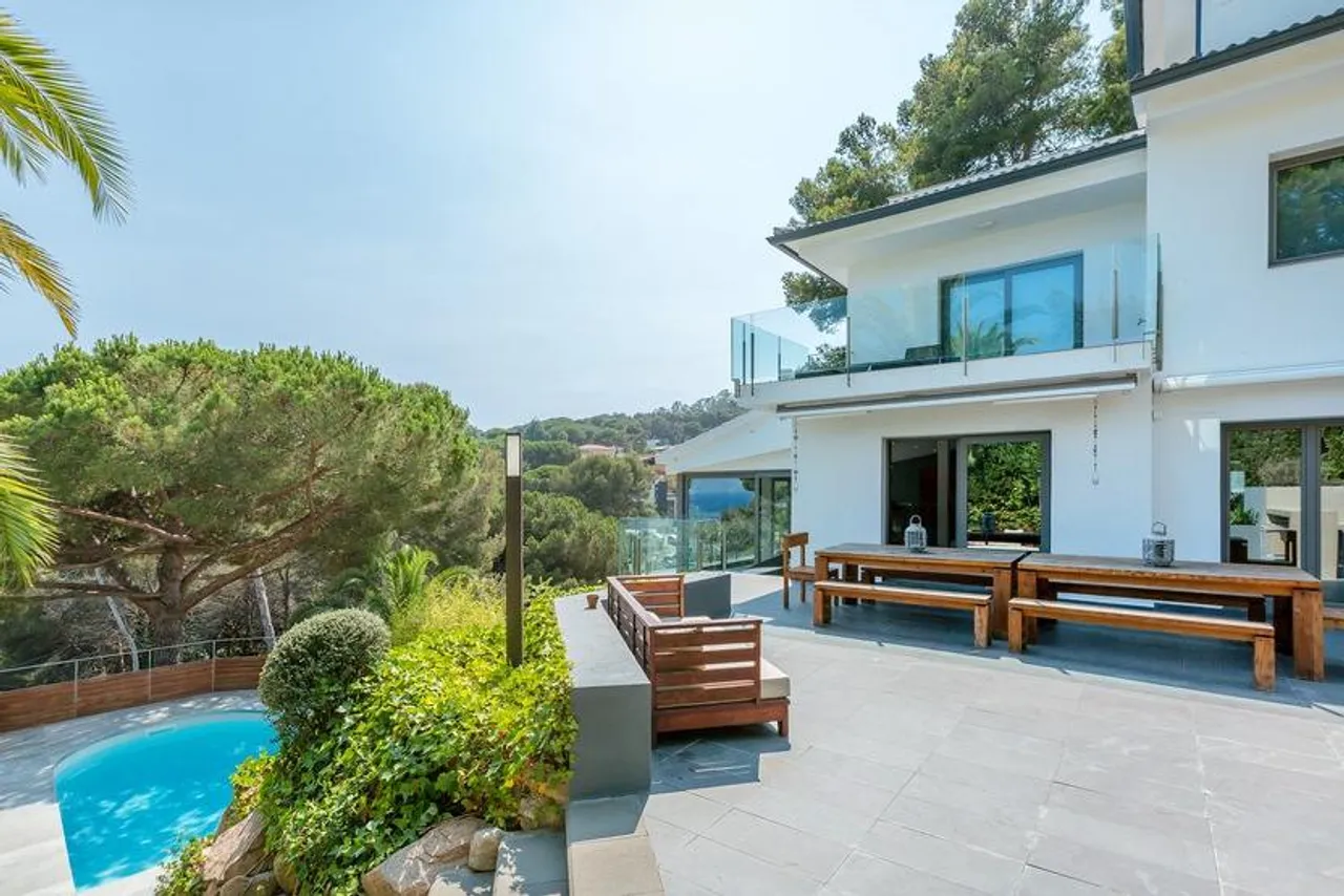 living - Superb luxury property for sale in Cala Sant Francesc - gallery - 3