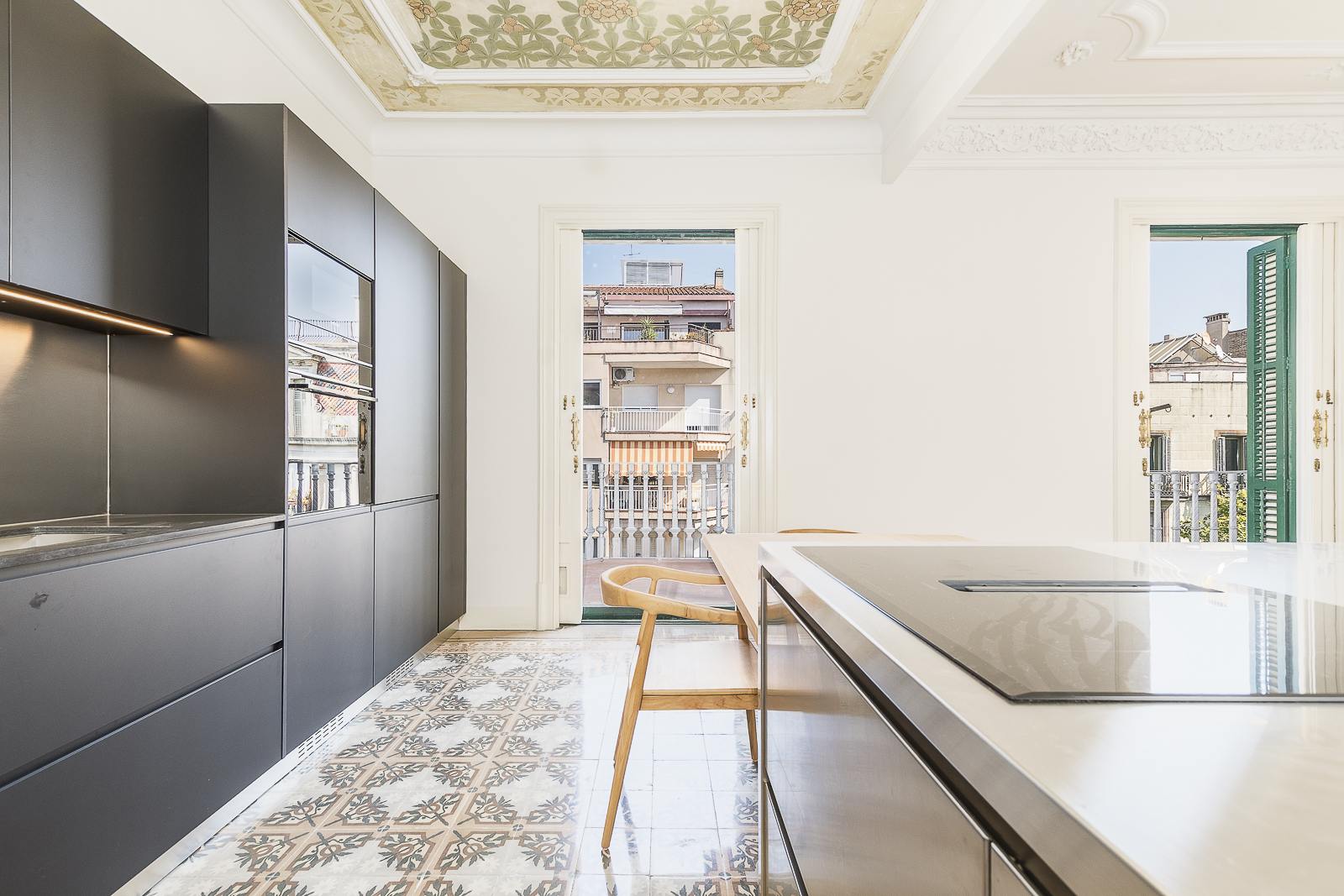 living - 110m² apartment for sale in Eixample Right, Barcelona - gallery thumbnail - 5