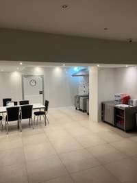 logistics - Activités / Bureaux À Louer - gallery thumbnail - 3