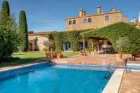 living - 834m² house / villa for sale in Baix Empordà, Girona - gallery thumbnail - 3
