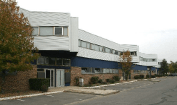 logistics - Activités / Bureaux À Louer - featured