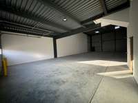 logistics - Light Industrial Premises / Offices For Rent - gallery thumbnail - 3