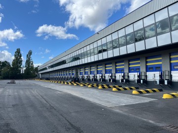 logistics - Entrepôt / Bureaux À Louer - featured