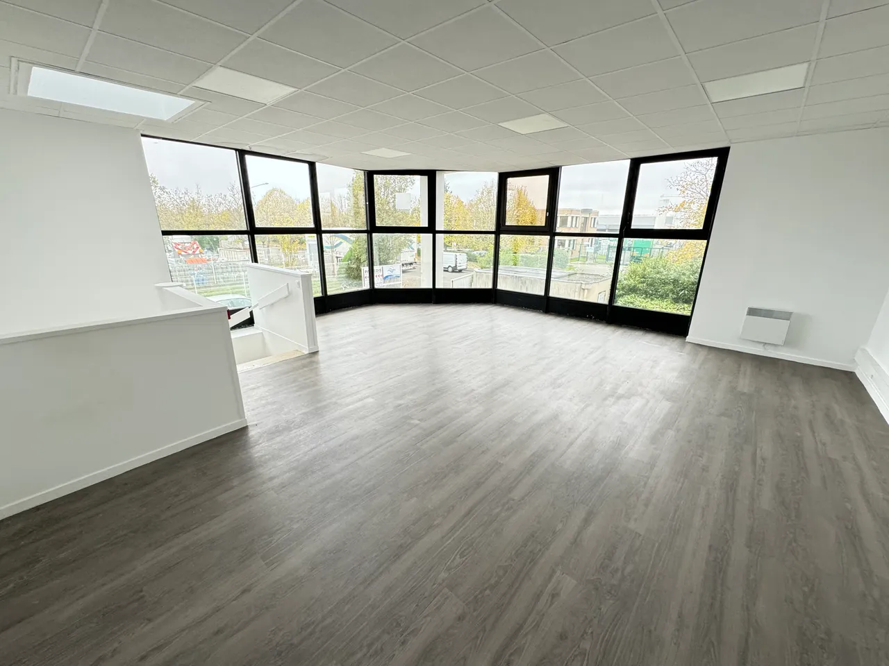 logistics - Activités / Bureaux À Louer - gallery - 8