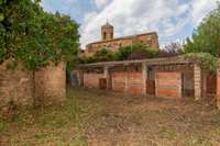 living - Casa rural de 613m² en venta en Alt Empordà, Girona - gallery thumbnail - 5
