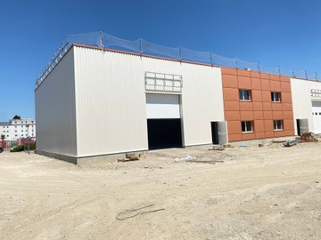 logistics - Light Industrial Premises / Offices For Rent - featured