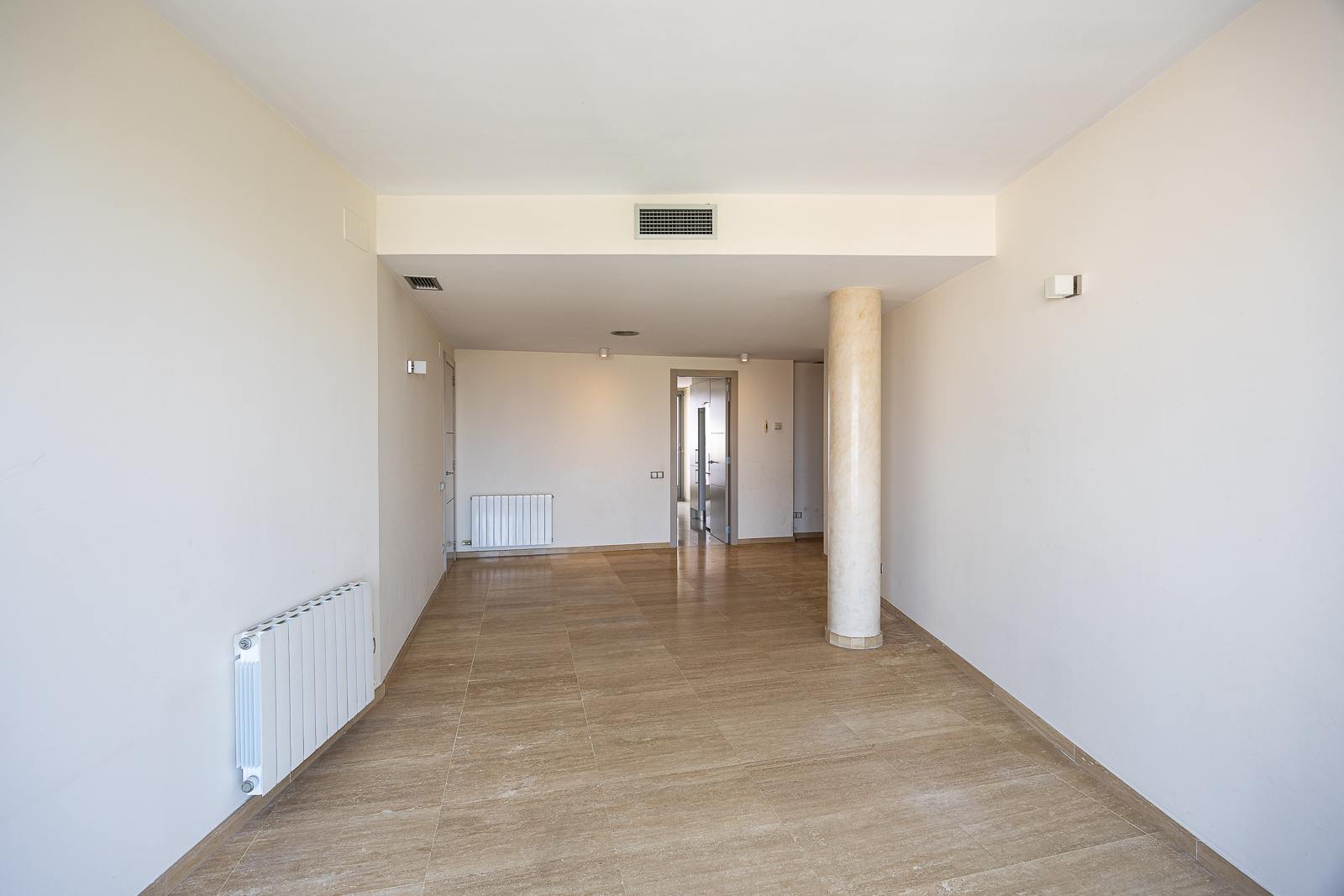 living - Ático de 101m² en venta en Poblenou, Barcelona - gallery thumbnail - 7
