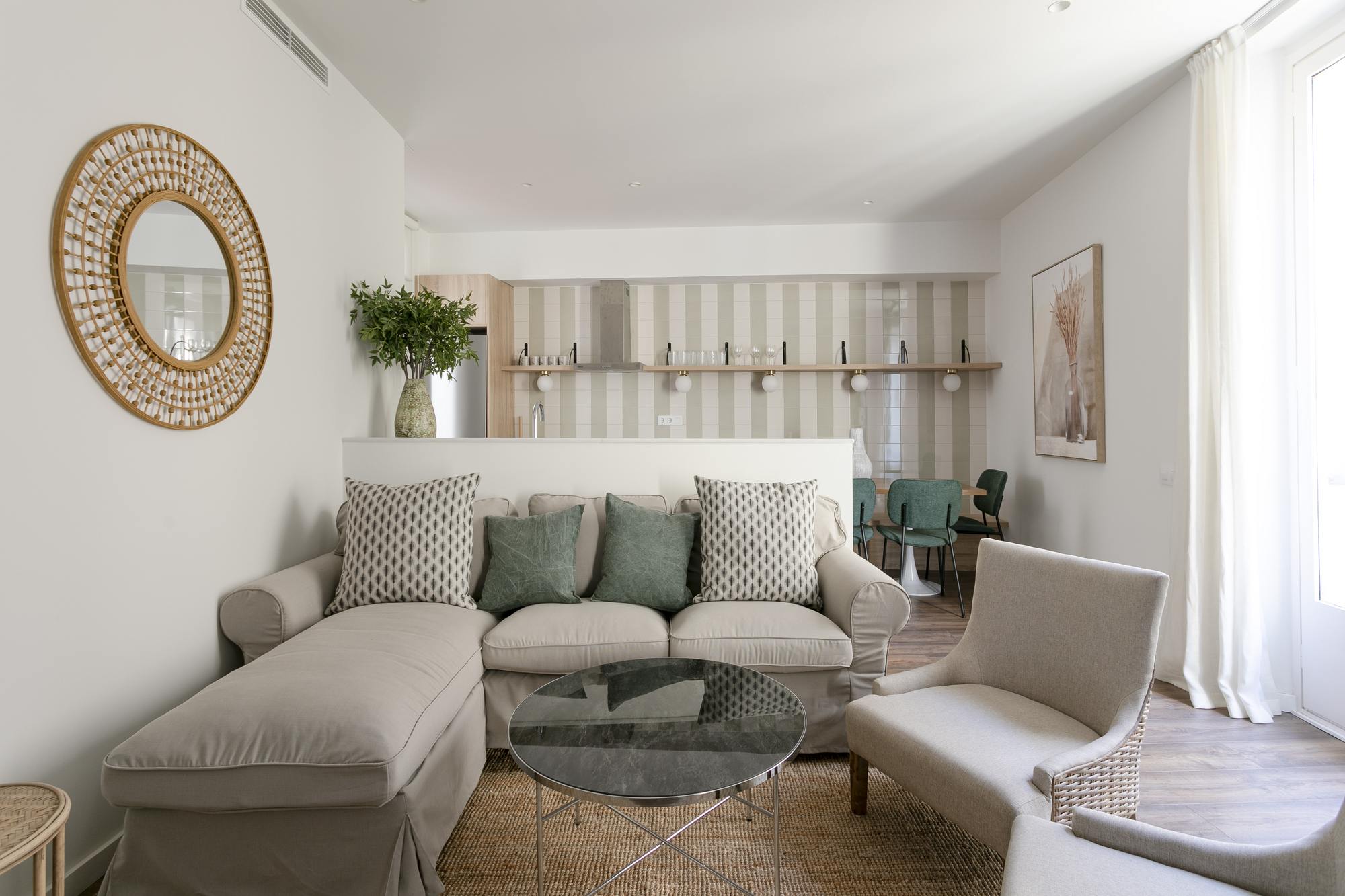 living - Piso de 84m² con 15m² terraza en venta en Gótico, Barcelona - gallery thumbnail - 5