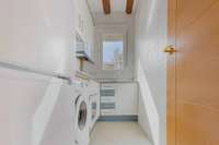 living - 92m² apartment with 32m² terrace for sale in Trafalgar - gallery thumbnail - 9