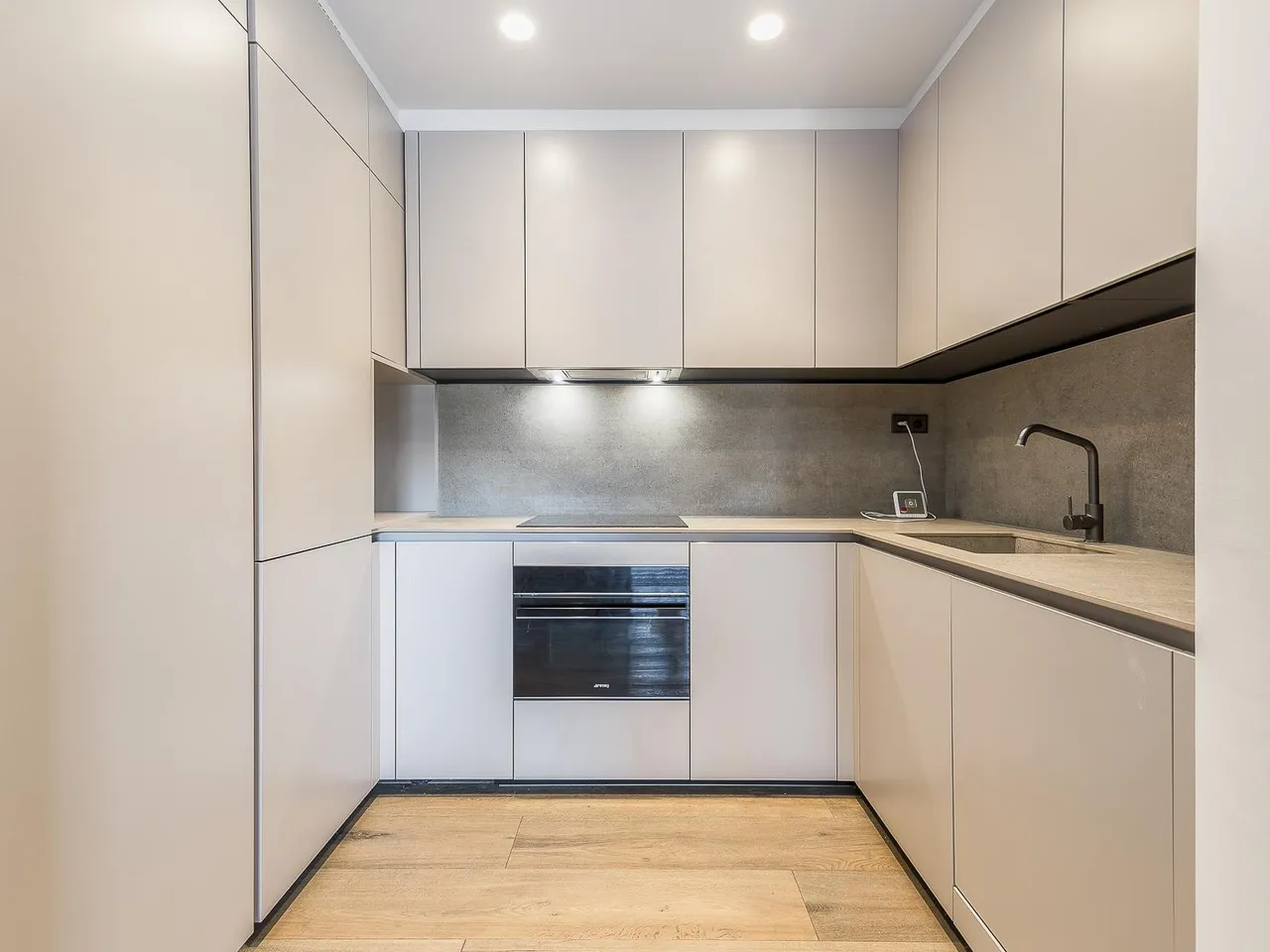 living - 90m² apartment for sale in El Born, Barcelona - gallery - 8