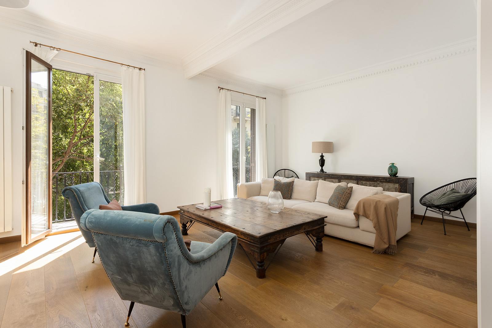 living - Piso de 176m² con 6m² terraza en venta en Eixample Izquierdo - gallery - 5