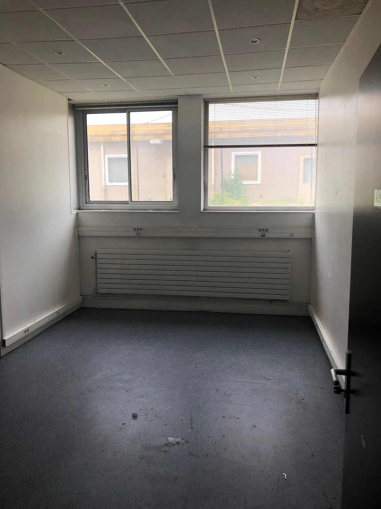 office - Offices For Rent - gallery - 2