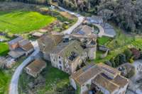 living - Castillo / palacio de 680m² en venta en Pla de l'Estany - gallery thumbnail - 1
