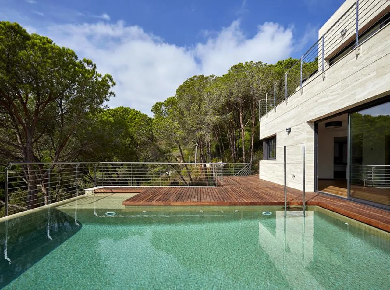 living - Villa moderna recién construida en venta en Cala Canyelles - gallery - 10