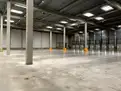 logistics - Entrepôt Logistique À Louer - gallery thumbnail - 2