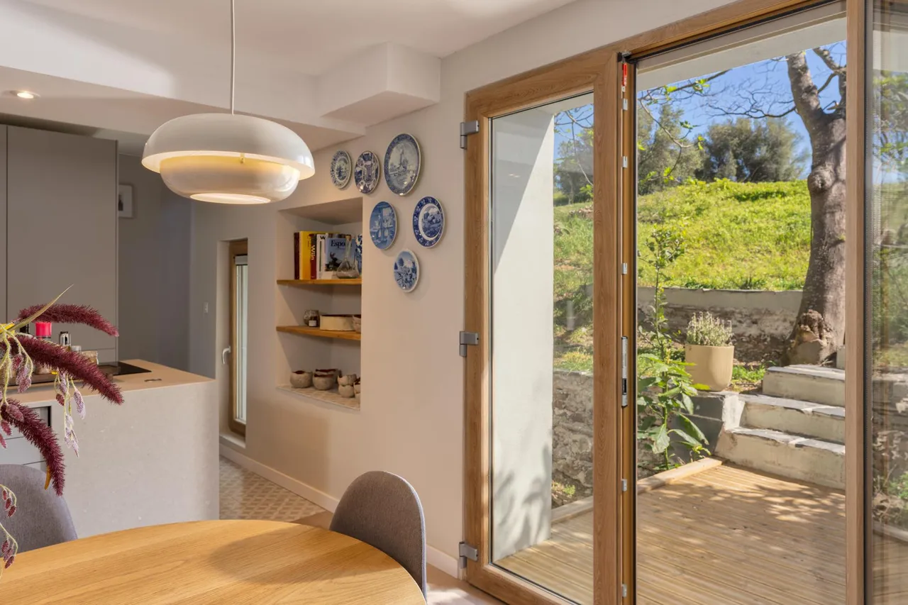 living - Casa rural de 268m² con 100m² de jardín en venta en Alt Empordà - gallery - 7