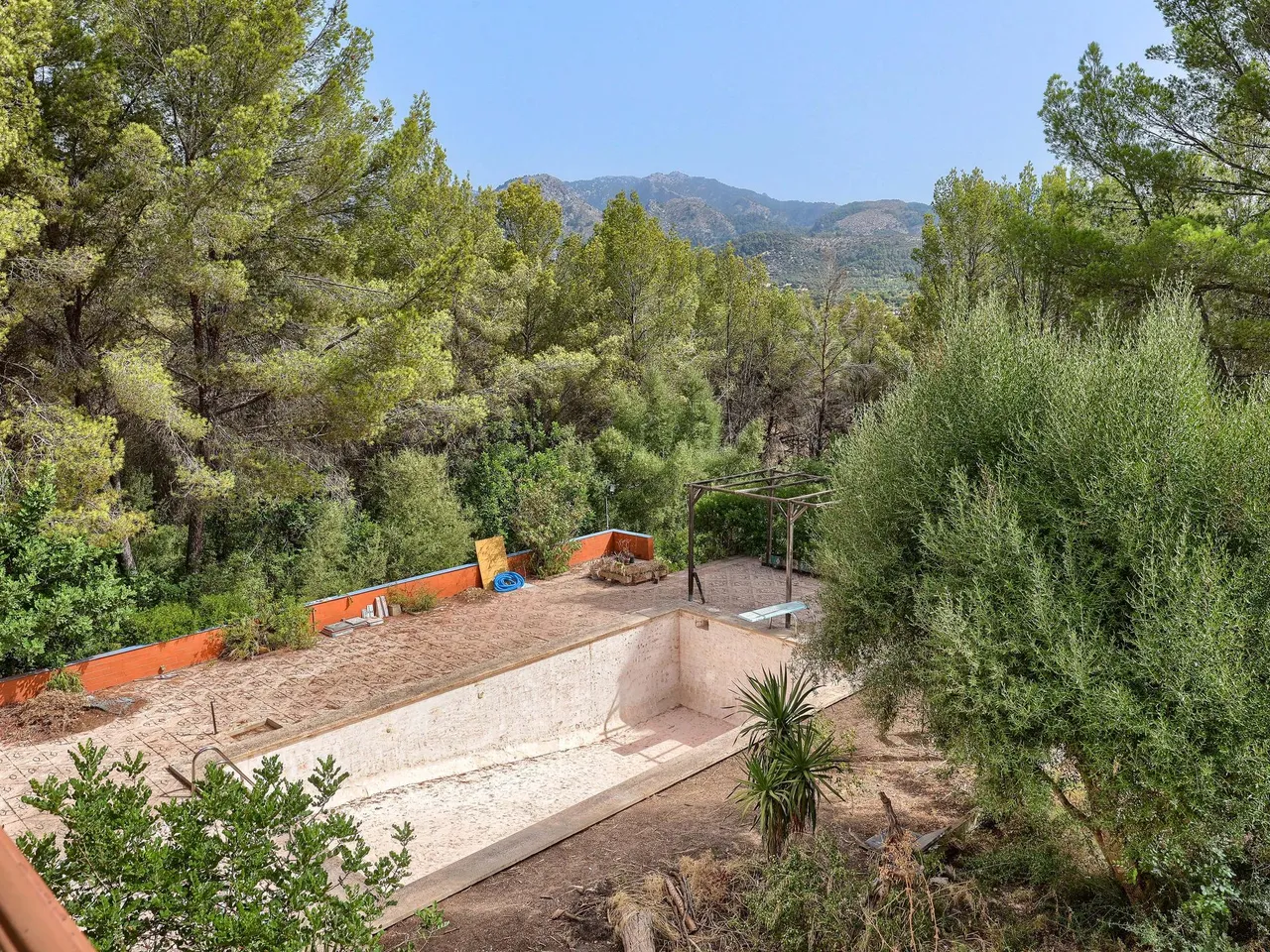 living - 359m² house / villa for sale in Esporles, Balearic Islands - gallery - 5