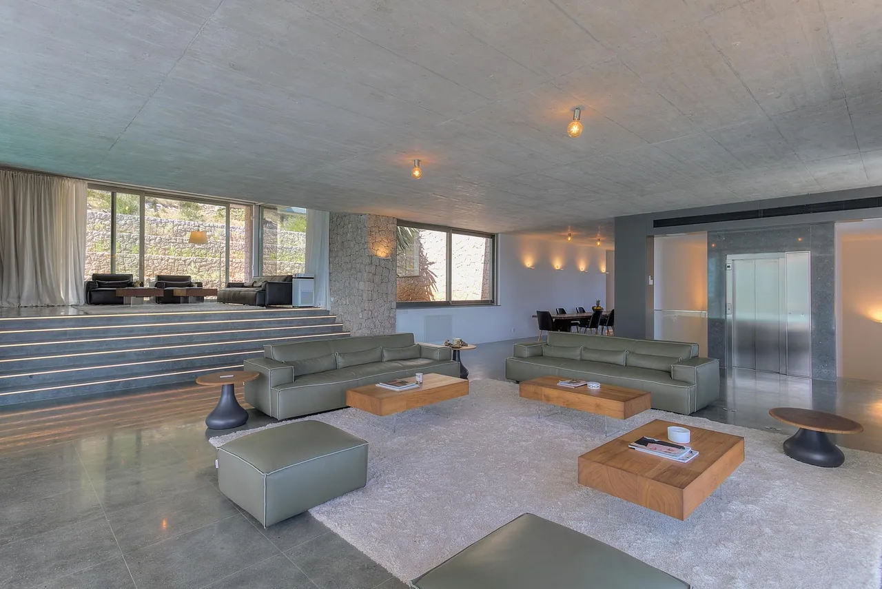 living - Casa / villa de 695m² en venta en Santa Eulalia - gallery - 4