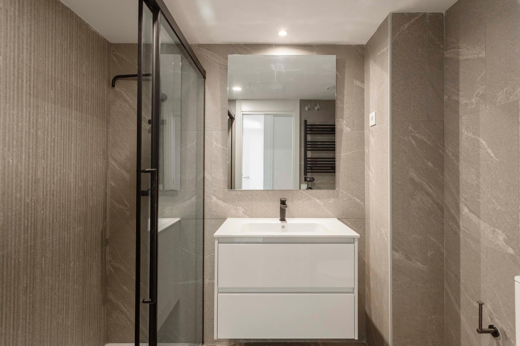 living - 65m² apartment for rent in Ventilla - Almenara, Madrid - gallery thumbnail - 9
