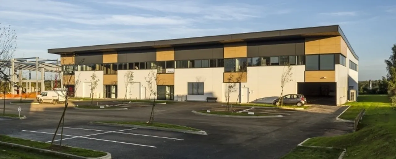 logistics - Light Industrial Premises / Offices For Rent - gallery - 2