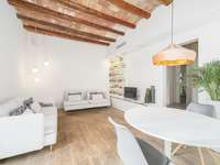 living - Piso de 80m² en venta en Sant Antoni, Barcelona - gallery thumbnail - 5