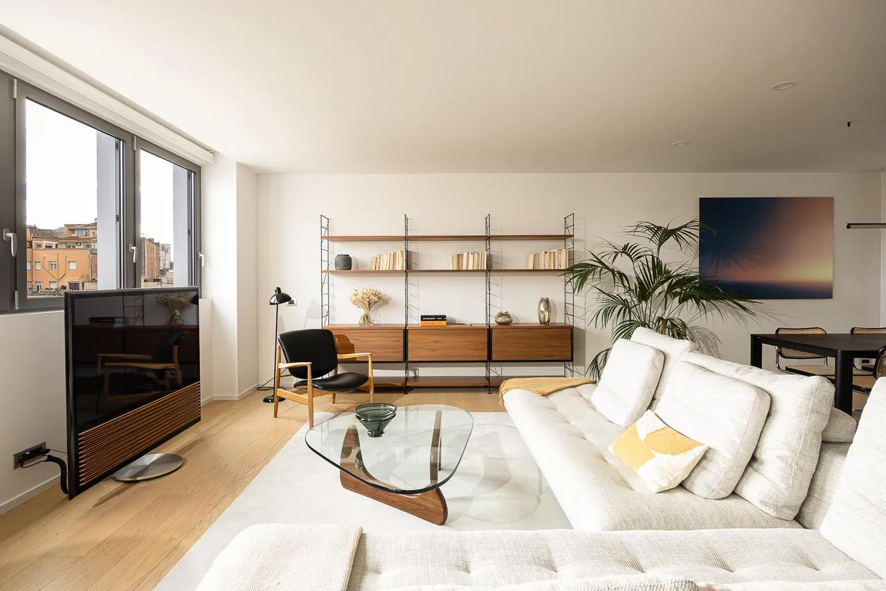 living - Casa Maury Parés - gallery - 6